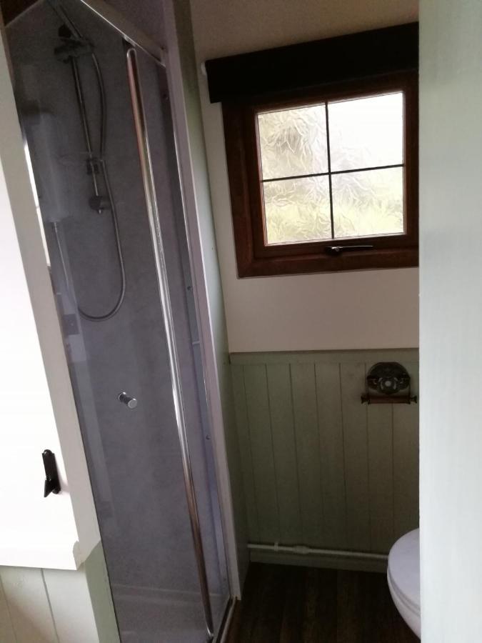 Durham Donkey Rescue Shepherd'S Hut Hotel Екстериор снимка